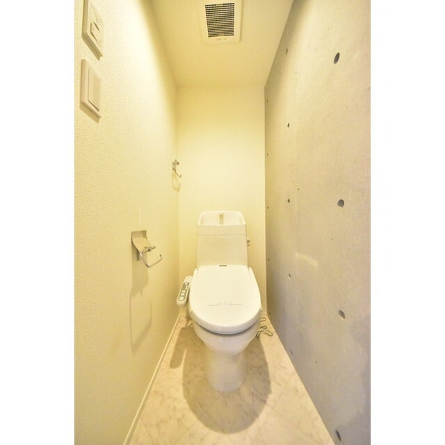 EDIT nihonbashi 内観