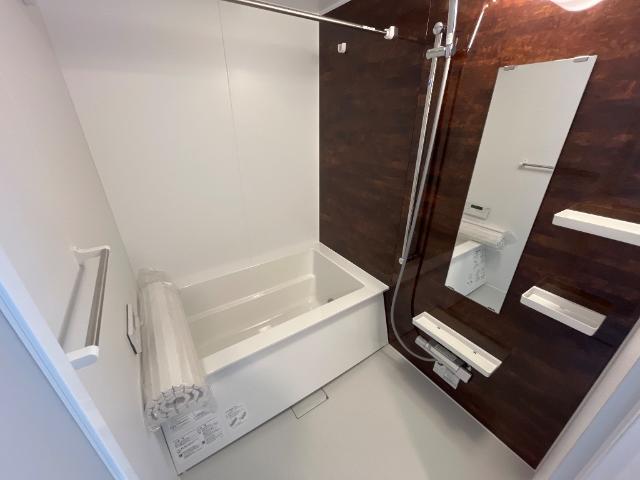 アルビコッカ103号室 バス