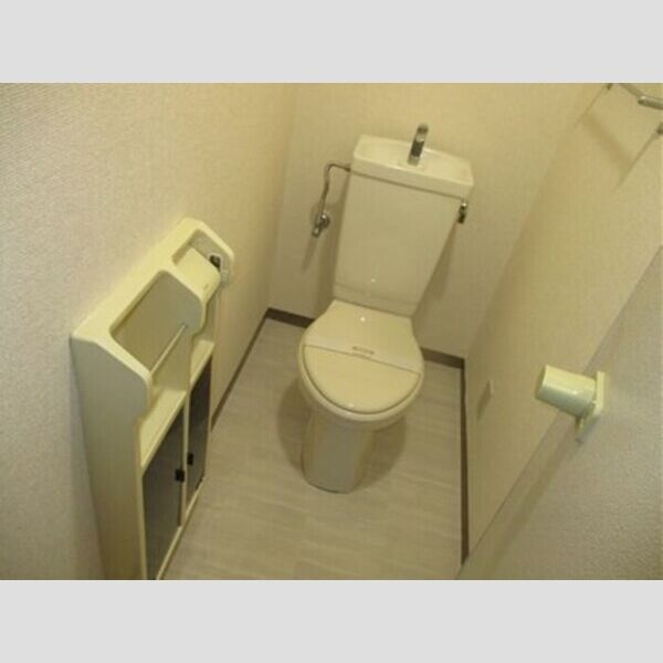 エーデルハイム　DEFD202号室 トイレ