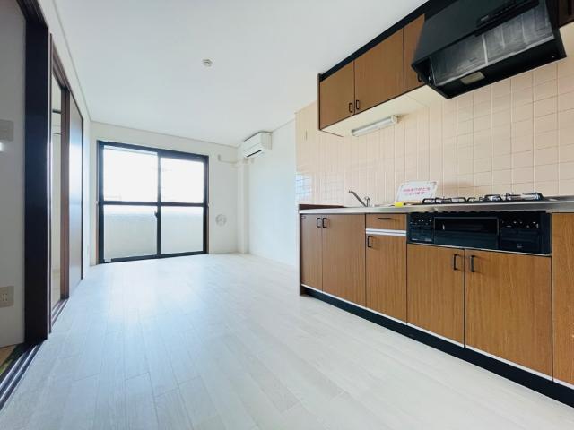 パークサイドほそや キッチン