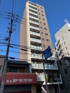 702号室