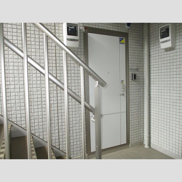 セジュールホンダ B 玄関