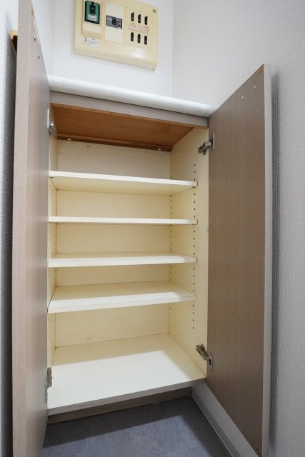 フォレストヒルズ小日向3階 収納