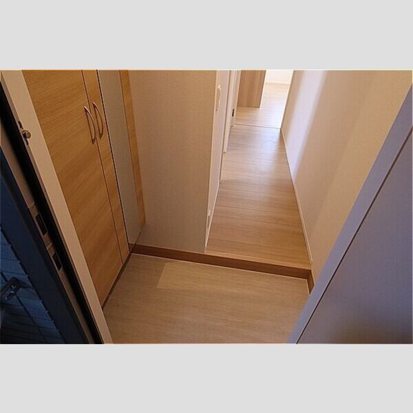 サン・グレース木更津 玄関