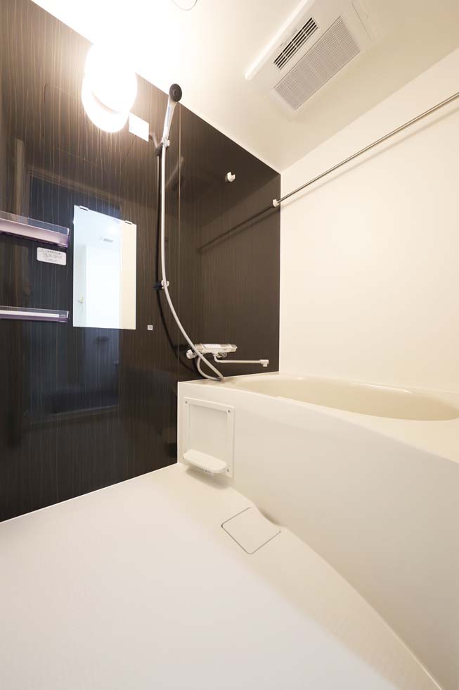 レンティーヴァ綾瀬2階 内観