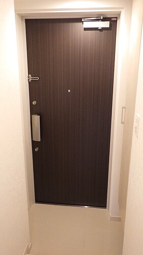 クラリティア池上 玄関　※同タイプ（201号室）の写真