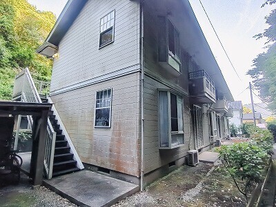 プリティ・シャトル2階 外観