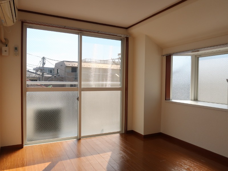ROOK赤堤3階 ※別号室の写真となります。