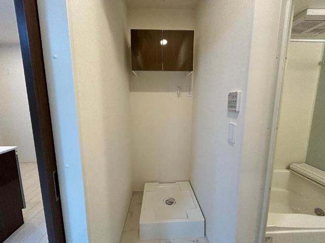 エステート国立207号室 洗濯機置場