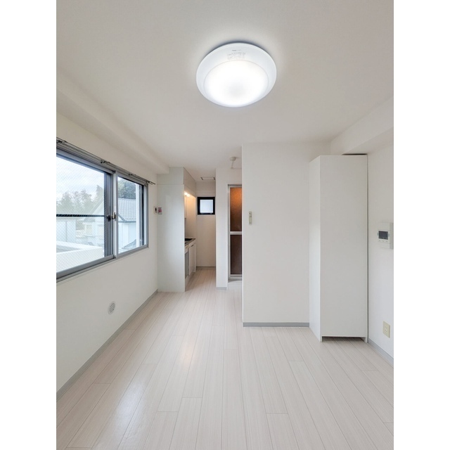 国立ヒルズ 内観