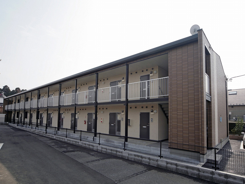 レオパレスセントラル誉田の外観画像