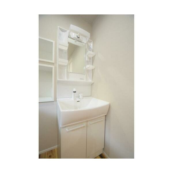 ダイヤモンドレジデンス東日暮里第二302号室 洗面