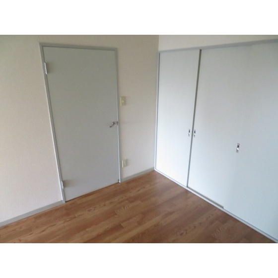 エレガンス綾瀬４0407号室 内観