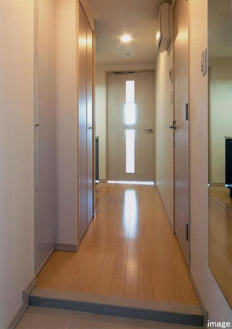 グランド・ガーラ新宿 玄関