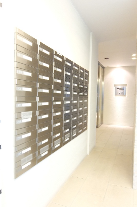 プライムアーバン笹塚504号室 メールボックス　※参考写真