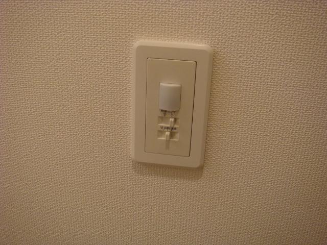 オークロシェ501号室 人感センサー