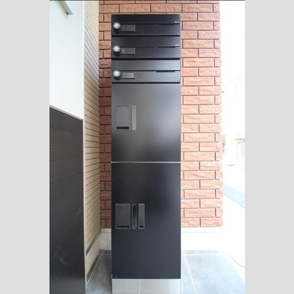 ノーバヤ　カナヤ101号室 ポスト・宅配ボックス