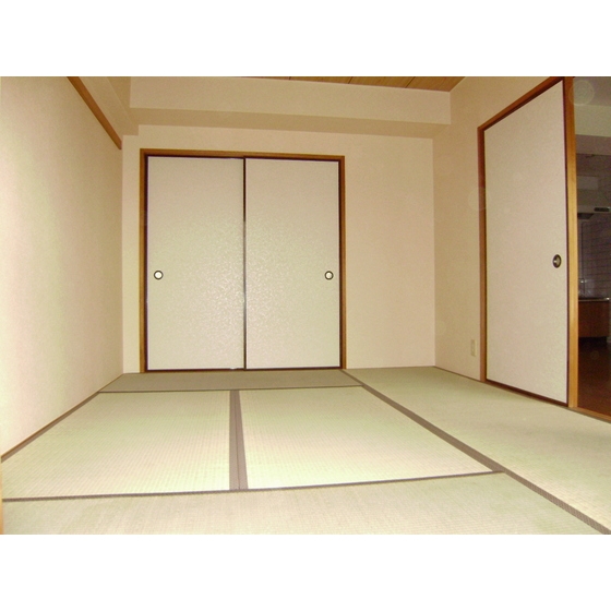 ＵＮＯ　ＰＡＬＡＣＥ 内観