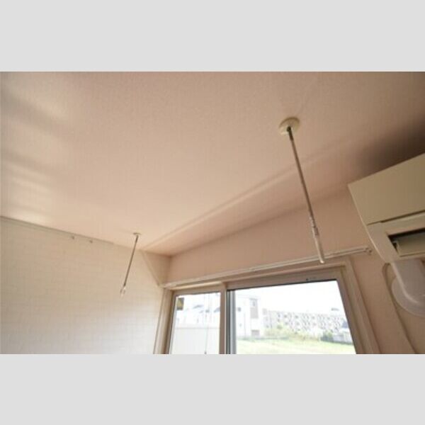 アルセード101号室 室内物干し