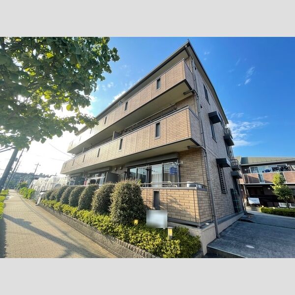 グランドュールの外観画像