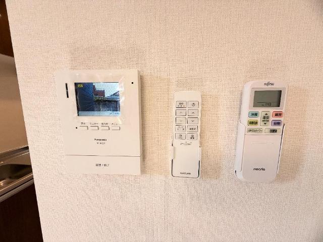 楪101号室 カメラ付インターホン