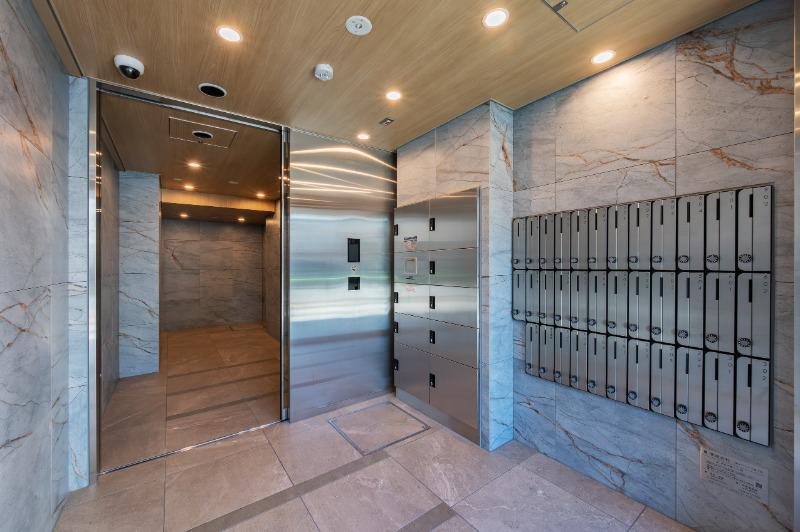 ブライズ亀有6階 エントランス