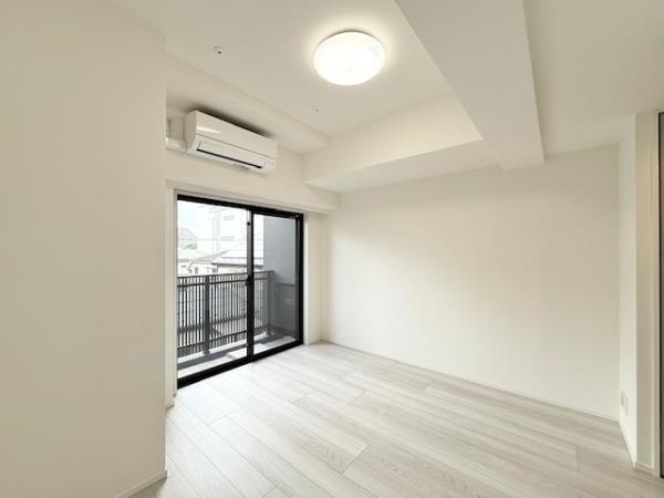 エレミ本蓮沼3階 リビング