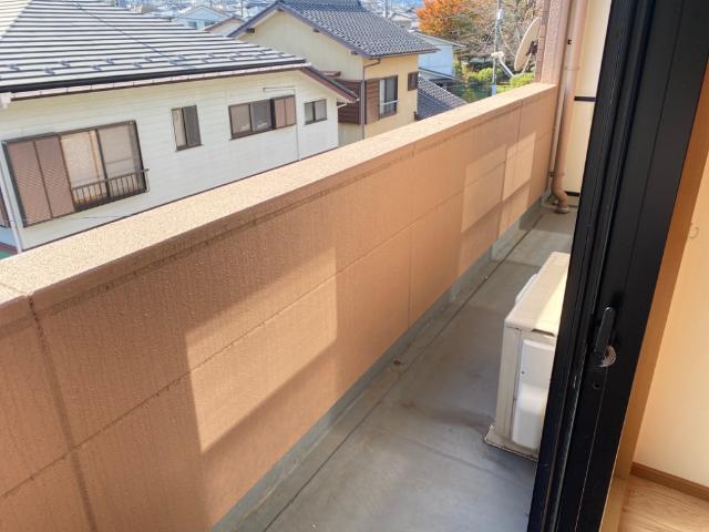 コンテント302号室 ベランダ