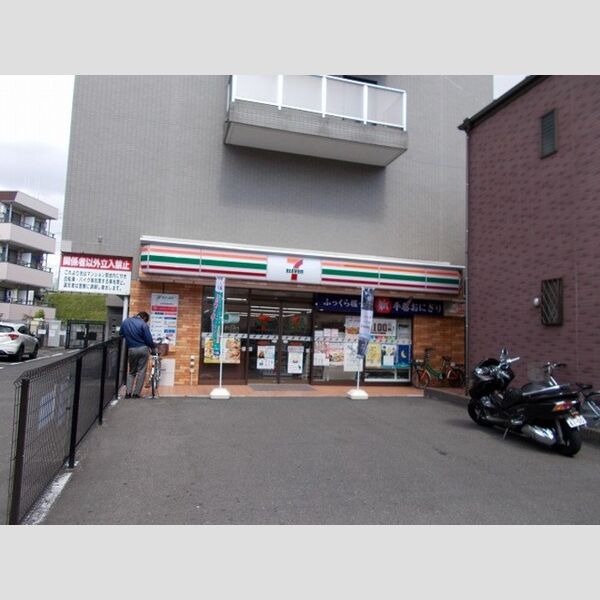 レジデンス永田 セブンイレブン弘明寺口店