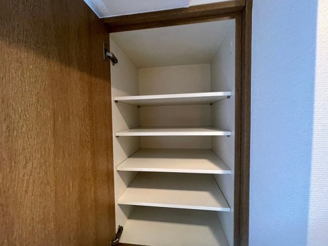 ガラ・ステージ中野 靴入