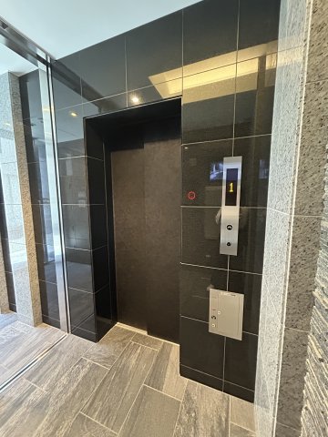 フォレストヒルズ立川803号室 エントランス