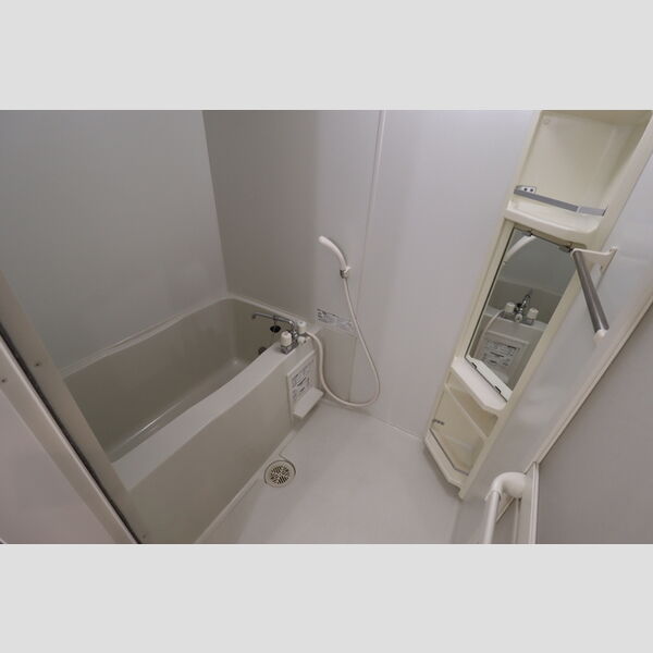 カリーノ　フィオーレ 追い焚き給湯機能付き浴室