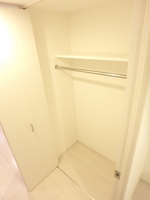 グランド・ガーラ横濱元町10階 収納