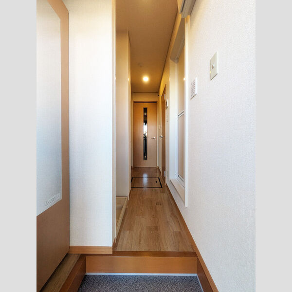 ジュネス陽光台　Ⅱ108号室 玄関