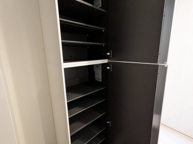 ブロッサムテラス下丸子102号室 収納