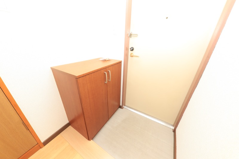 サムソンコート4階 玄関