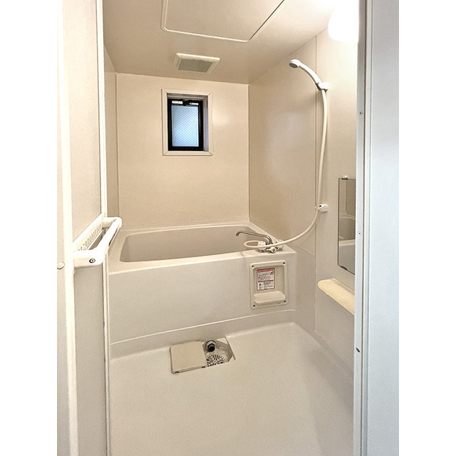 ジュネス 窓あり