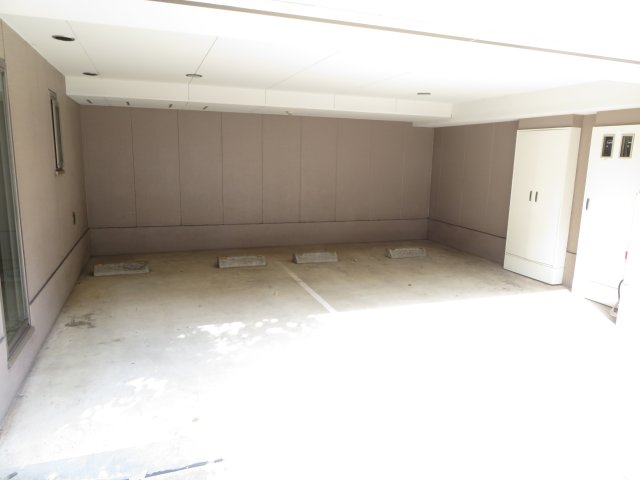 サンイング多摩川0303号室 駐車場