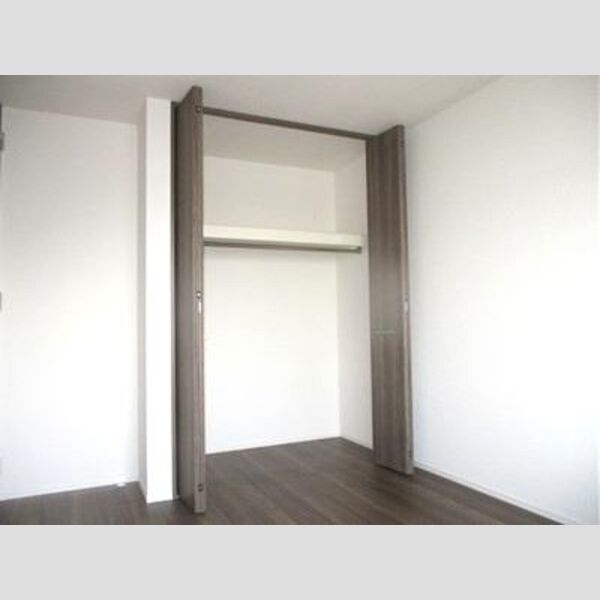 フォレストウッド　A棟203号室 洋室