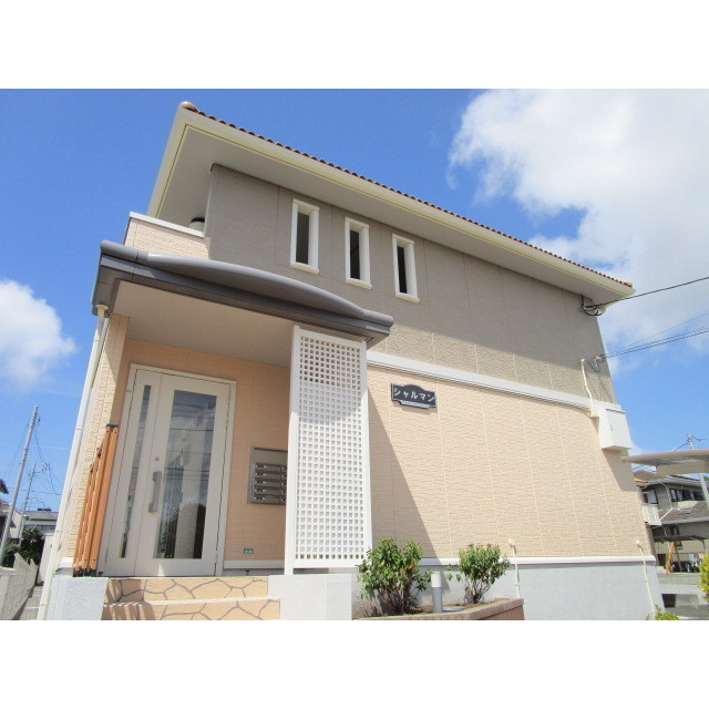 シャルマン106号室 外観