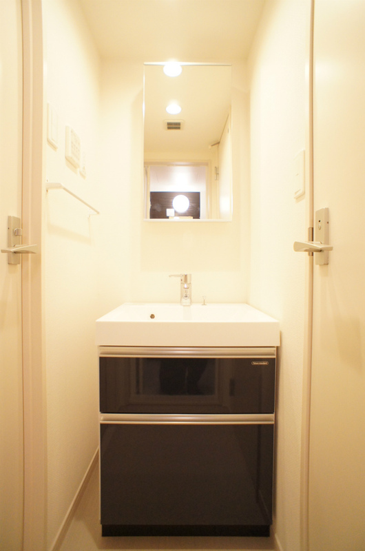 リブリ・Tバレル 洗面