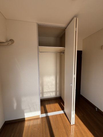 幸栄パレス501号室 収納