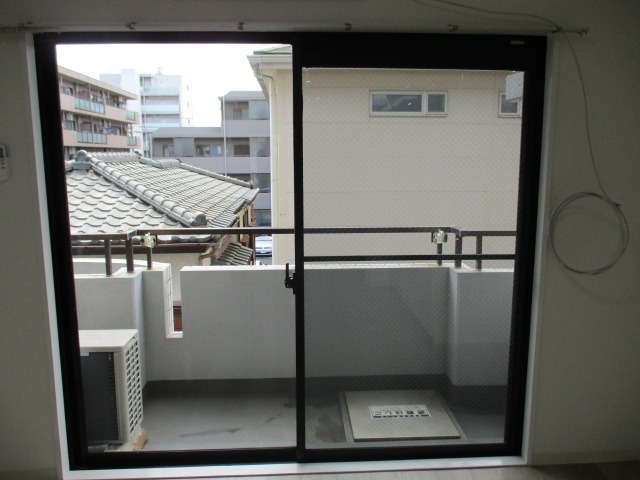 ユタカローズガーデン(A-012)3階 バルコニー