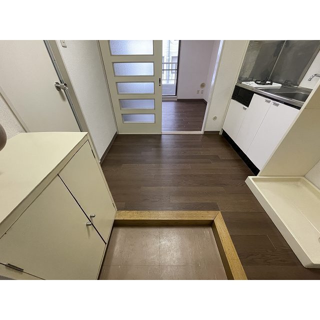 ローズマンション小山 キッチン前スペース