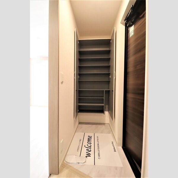 セレスティア高島平Ⅱ201号室 玄関