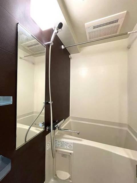 ガーラ・グランディ横濱桜木町 浴室乾燥機付き！