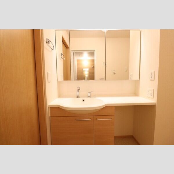 ヴィルクレール　Ⅰ 洗髪洗面化粧台