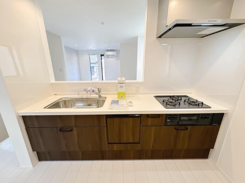 太田窪（南浦和）戸建て５号棟 キッチン