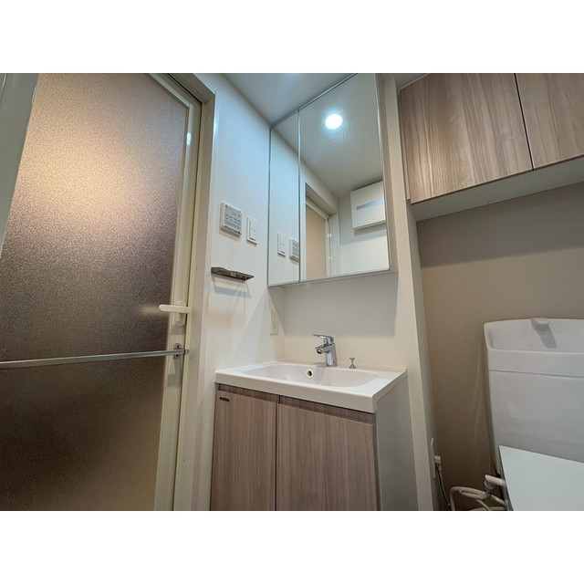 プレール・ドゥーク横濱子安204号室 内観