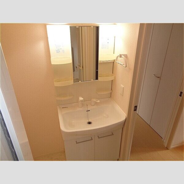 ソシア　A102号室 洗髪洗面化粧台